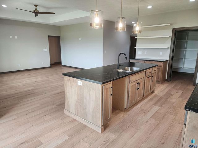 431 E Center Ave Avenue, Salem, SD 57058