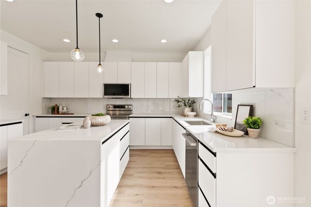 9213 S Sheridan Avenue, Tacoma, WA 98444