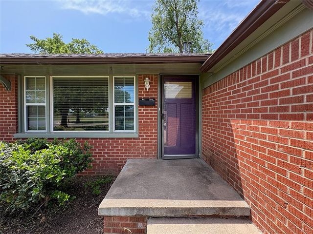 320 W Mosier Street, Norman, OK 73069