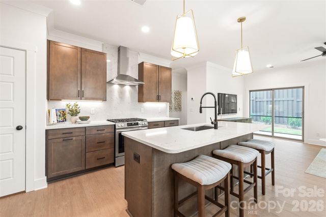 804 Garringer Place 16, Charlotte, NC 28208
