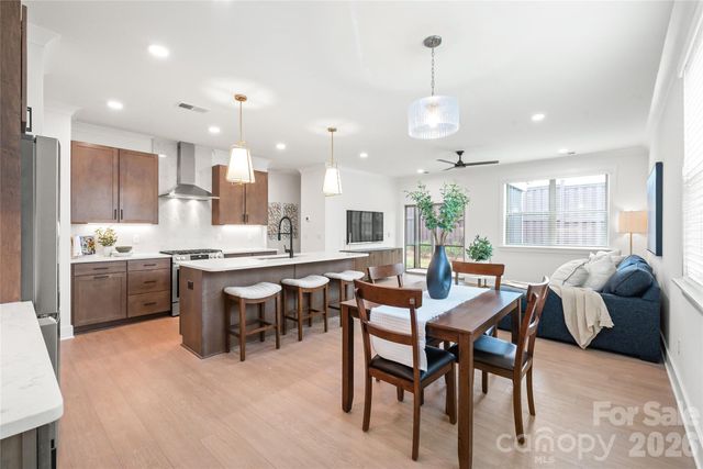 804 Garringer Place 16, Charlotte, NC 28208