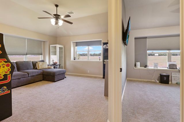 280 Armstrong Lane, Lavon, TX 75166