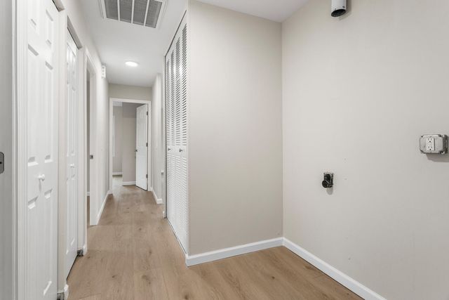 2704 W Kirby Avenue, Champaign, IL 61821