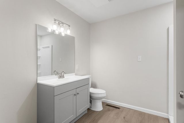 2704 W Kirby Avenue, Champaign, IL 61821