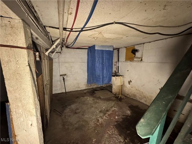 1041 Diagonal Road, Akron, OH 44320