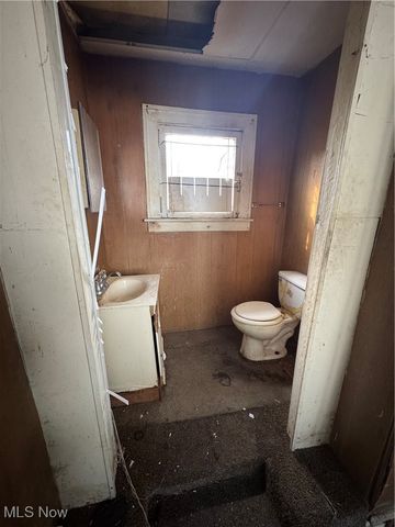 1041 Diagonal Road, Akron, OH 44320