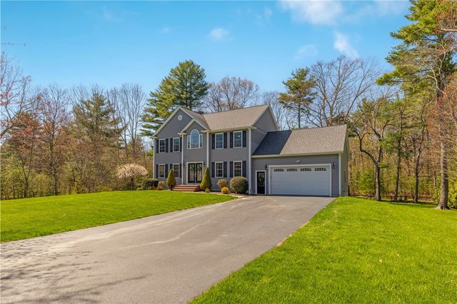 206 Burnside Avenue, Seekonk, MA 02771