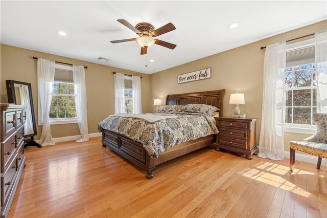 206 Burnside Avenue, Seekonk, MA 02771