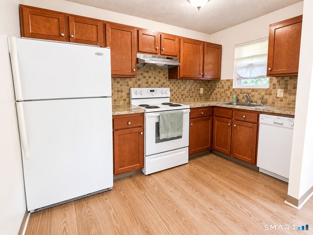49 Ridge Road 2, Naugatuck, CT 06770