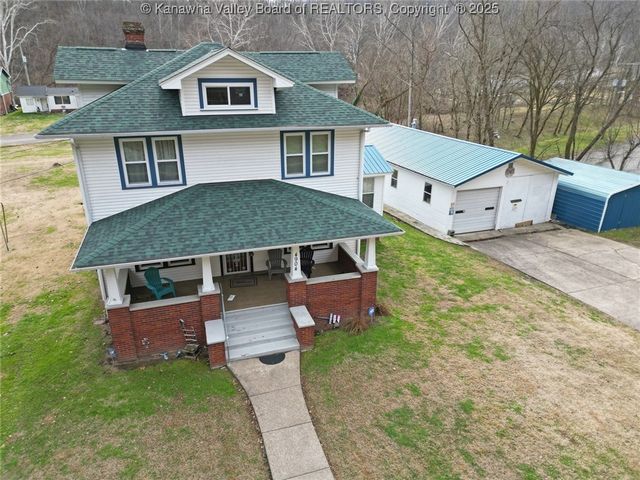 4904 Elk River Road S, Elkview, WV 25071