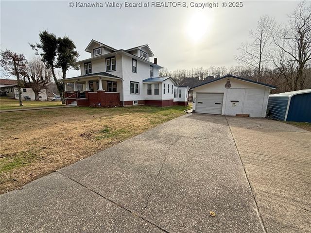 4904 Elk River Road S, Elkview, WV 25071