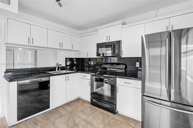 1403 S Liberty Ave 1403A, Homestead, FL 33034