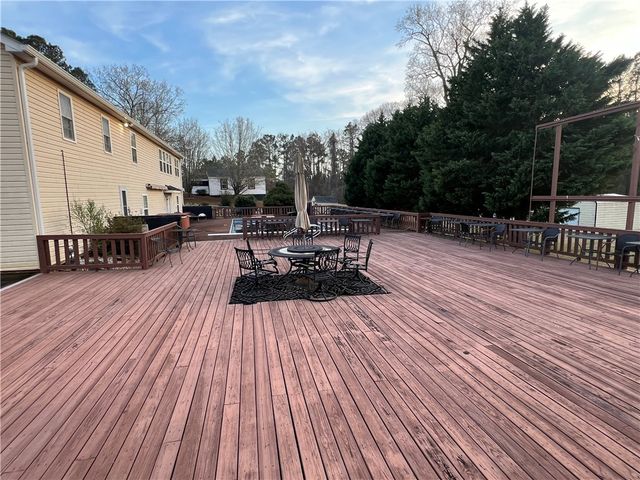 521 n calhoun shores Parkway, Calhoun Falls, SC 29628