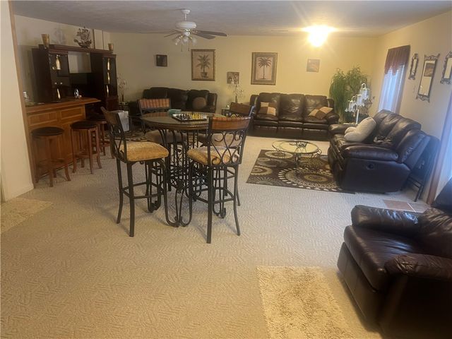 521 n calhoun shores Parkway, Calhoun Falls, SC 29628