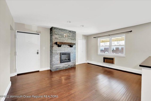 289 Main Street 8K, Spotswood, NJ 08884