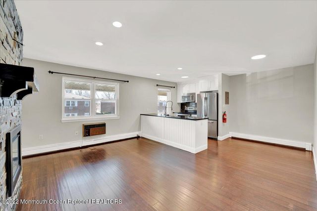 289 Main Street 8K, Spotswood, NJ 08884