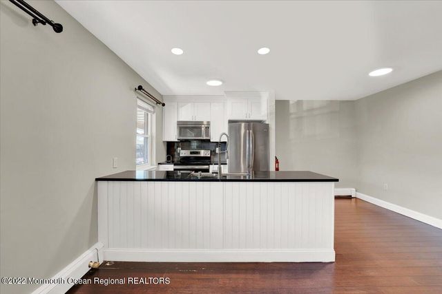 289 Main Street 8K, Spotswood, NJ 08884