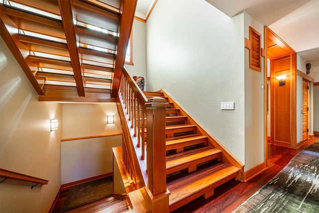 99 Granite Street, Ashland, OR 97520