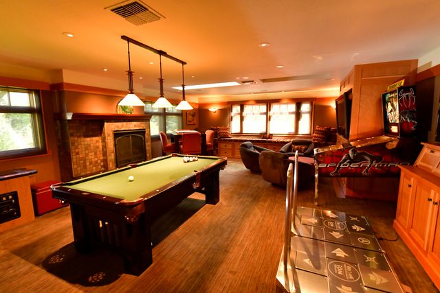 99 Granite Street, Ashland, OR 97520