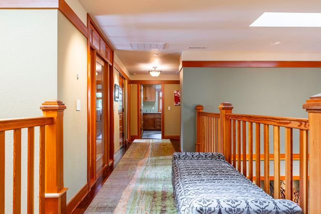 99 Granite Street, Ashland, OR 97520