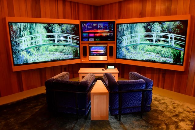 99 Granite Street, Ashland, OR 97520