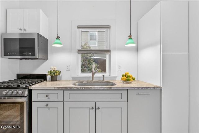 258 Caroline Street, Saratoga Springs, NY 12866