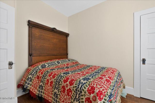 258 Caroline Street, Saratoga Springs, NY 12866