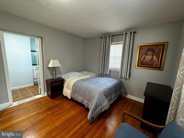 4915 36TH ST N, Arlington, VA 22207