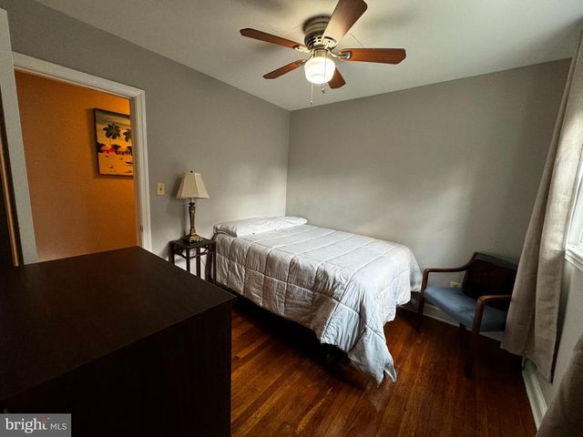 4915 36TH ST N, Arlington, VA 22207