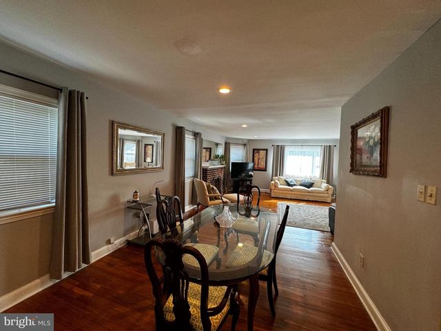 4915 36TH ST N, Arlington, VA 22207