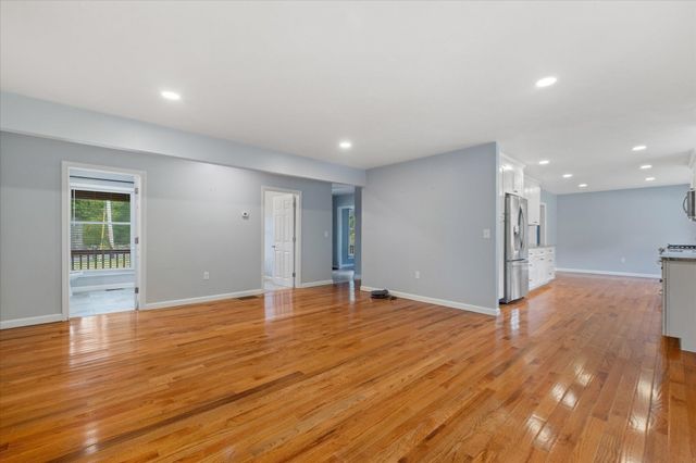 164 Baldwin Street, Leicester, MA 01524
