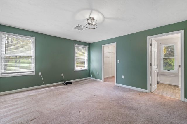 164 Baldwin Street, Leicester, MA 01524