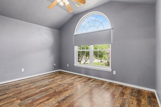 704 Tioga Circle, Norman, OK 73071