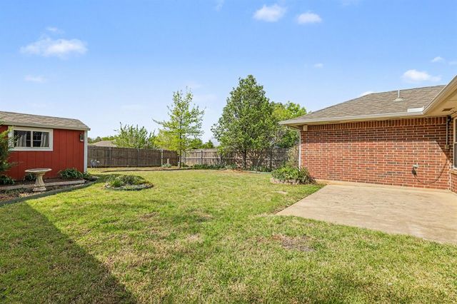 704 Tioga Circle, Norman, OK 73071