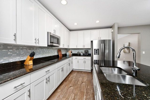 2109 LA PALMA AVENUE, Port Charlotte, FL 33953