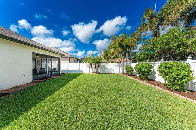 2109 LA PALMA AVENUE, Port Charlotte, FL 33953