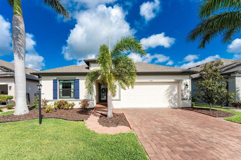 2109 LA PALMA AVENUE, Port Charlotte, FL 33953