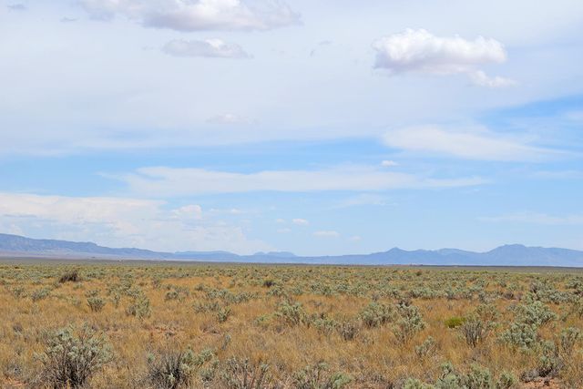 Lot 13 Rio Del Oro 7, Los Lunas, NM 87031