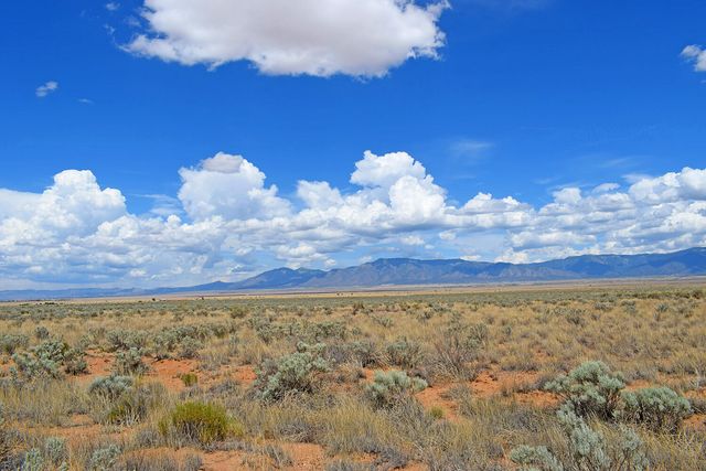 Lot 13 Rio Del Oro 7, Los Lunas, NM 87031