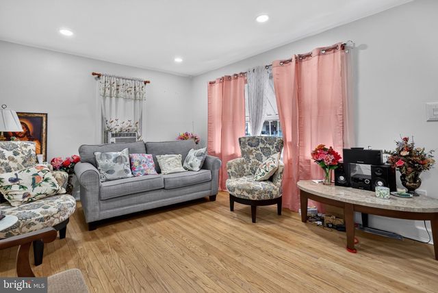 504 EUCLID AVE, Temple, PA 19560