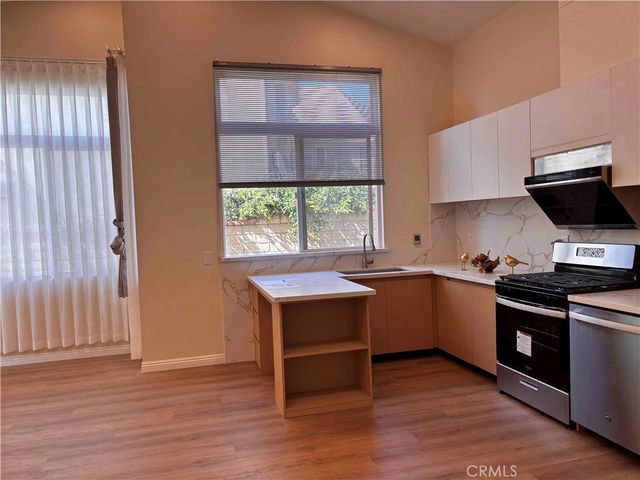 1063 A Wellington, San Dimas, CA 91773