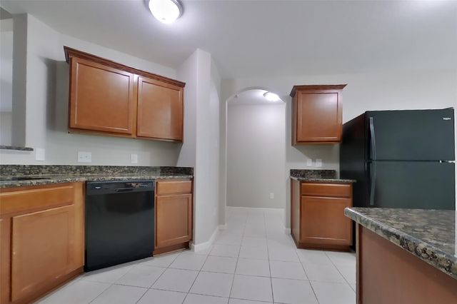 417 Palomino Stand Drive, La Marque, TX 77568