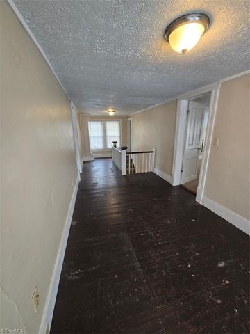 309 Taylor Street, Mount Airy, NC 27030