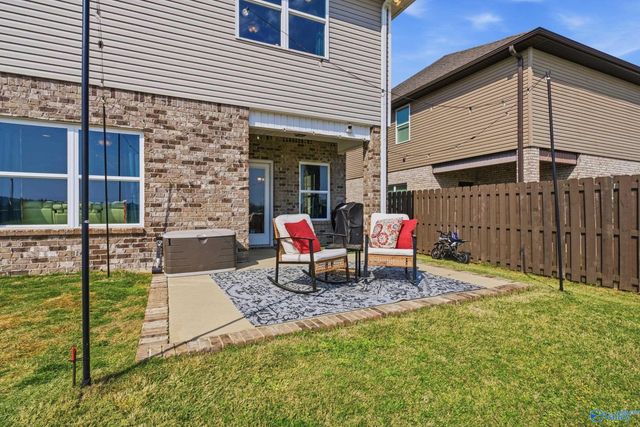 119 Sage Oak Drive, Decatur, AL 35603