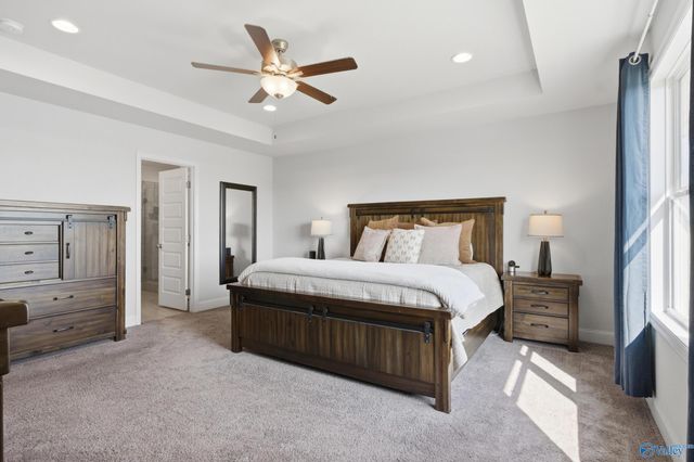 119 Sage Oak Drive, Decatur, AL 35603