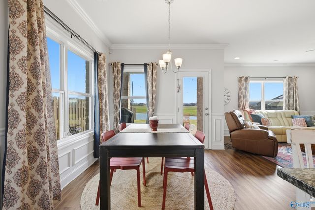 119 Sage Oak Drive, Decatur, AL 35603