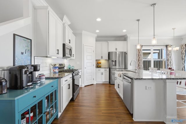 119 Sage Oak Drive, Decatur, AL 35603