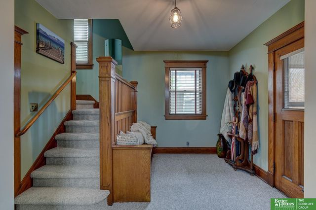 620 N 34 Street, Omaha, NE 68131