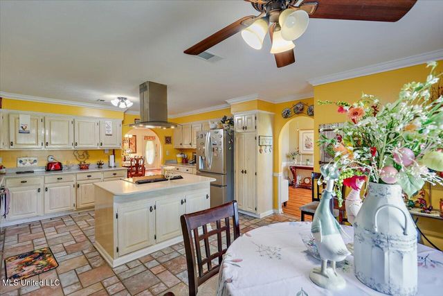107 Chalet Strasse, Brandon, MS 39042