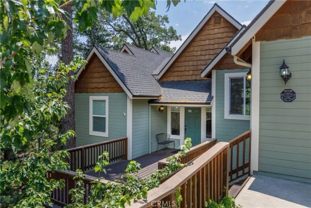 929 Lucerne Lane, Lake Arrowhead, CA 92352